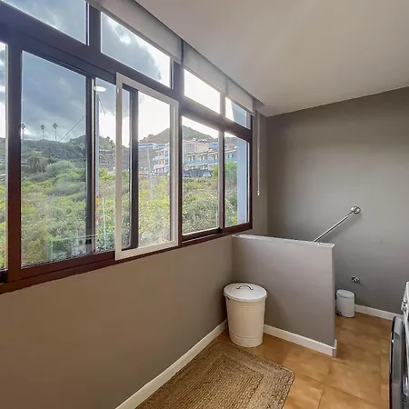 Lightbooking La De Appartement Mazo